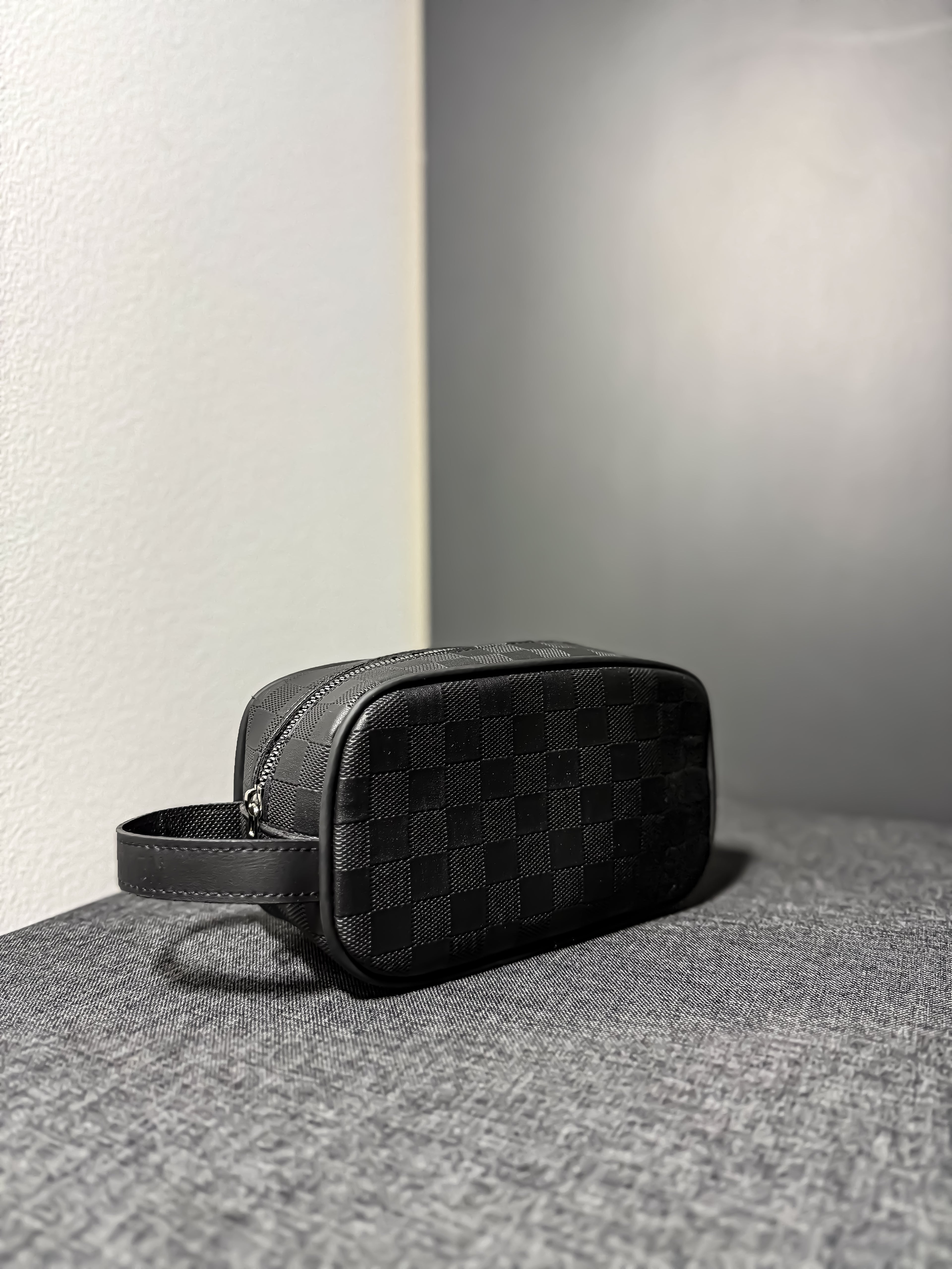 LV