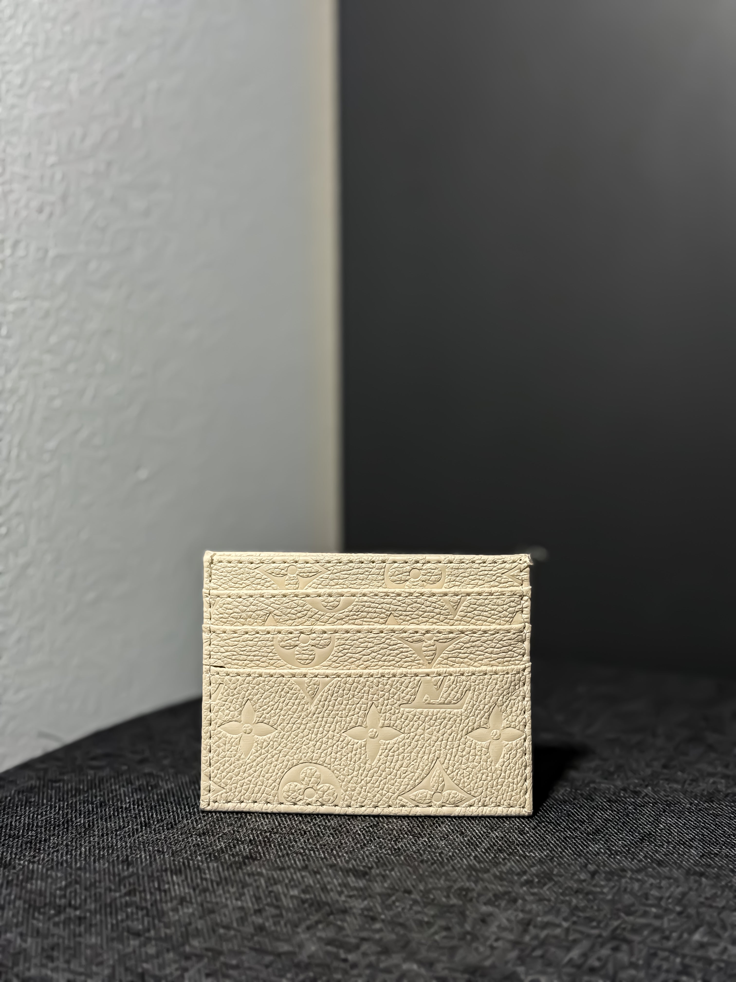 LV